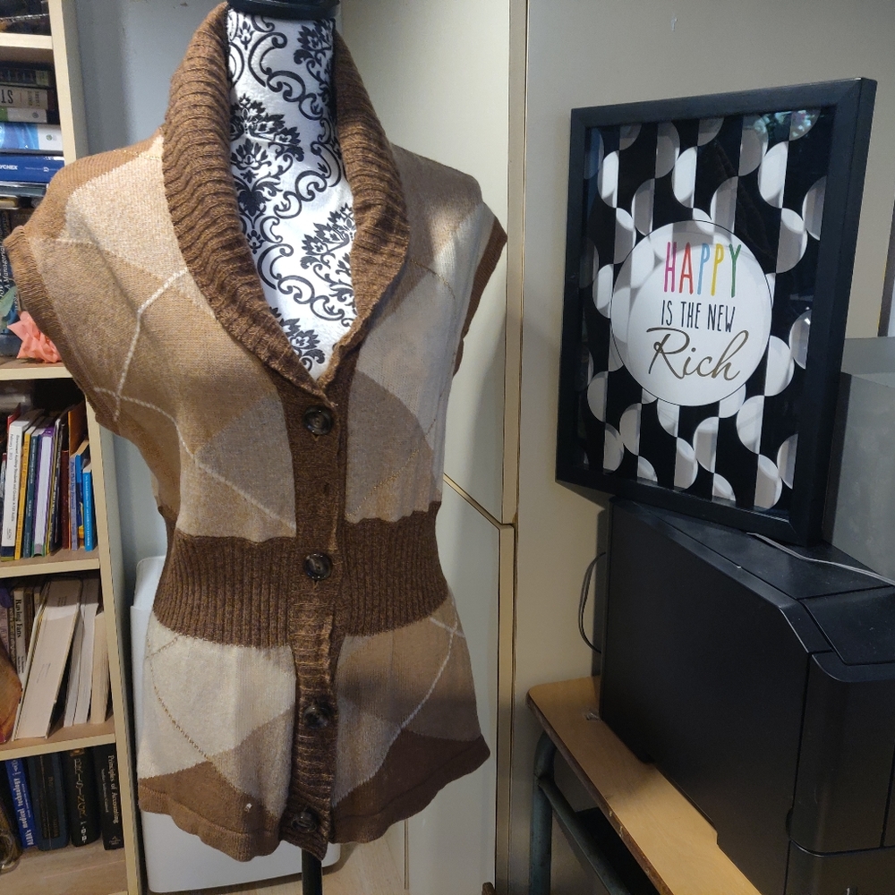Wool Blend Argyle Sleeveless Sweater (As Is)